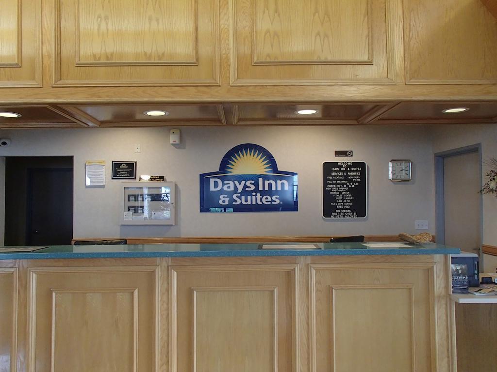 Days Inn & Suites By Wyndham Corpus Christi Central Exterior foto